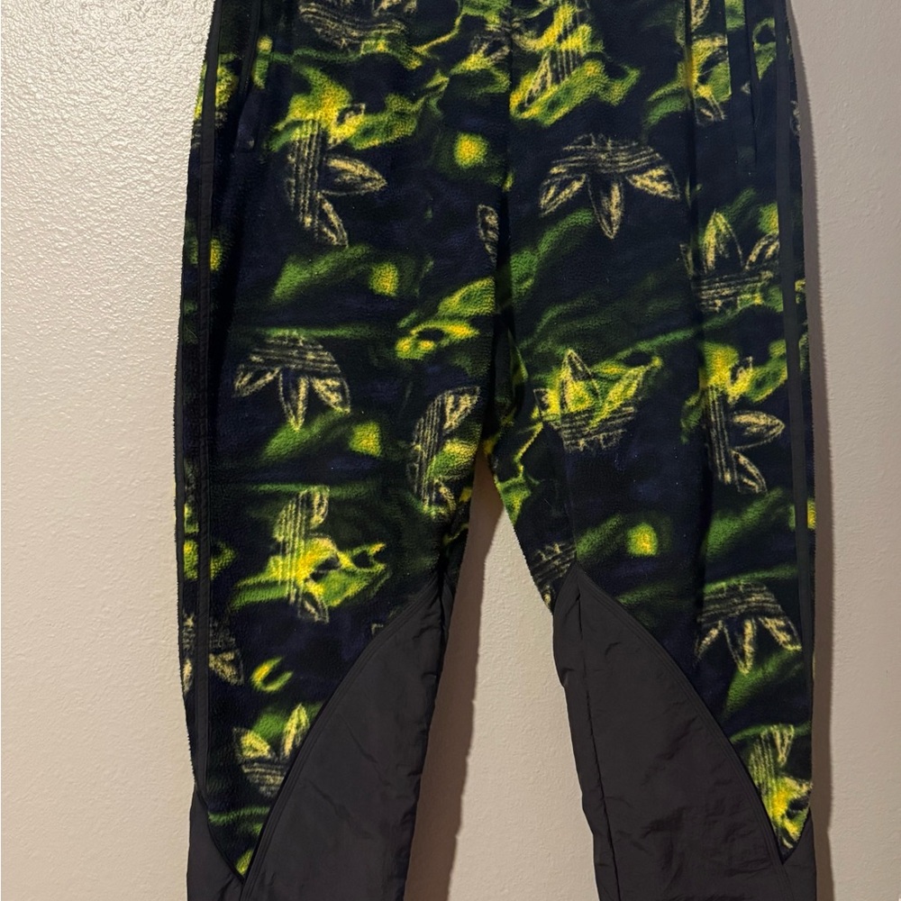 Adidas Black Green and Yellow Funky Camo Patterned Sweat Pants